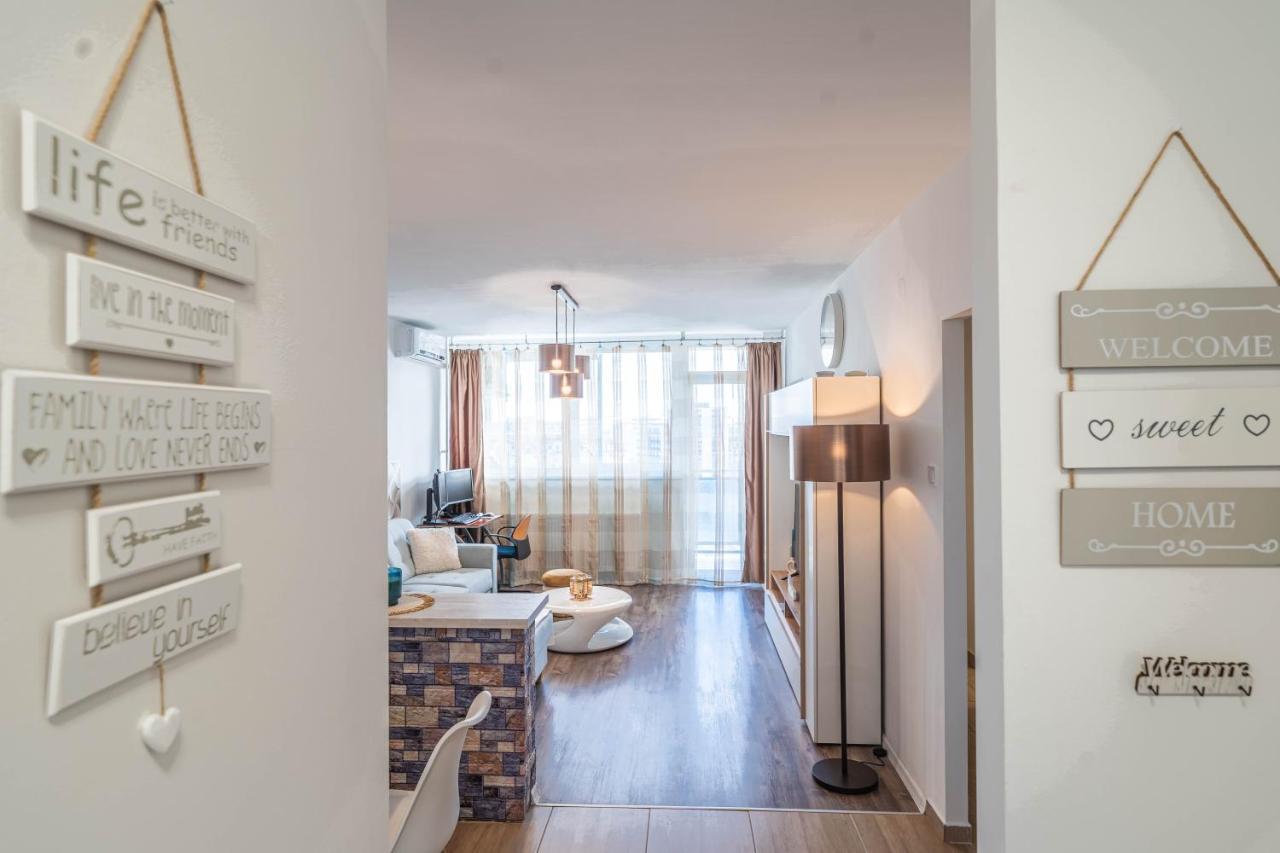 Pastelle Apartment With Own Parking Place Budapest Extérieur photo